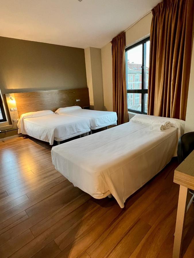 Hotel Duero لاغونا دي دويرو المظهر الخارجي الصورة