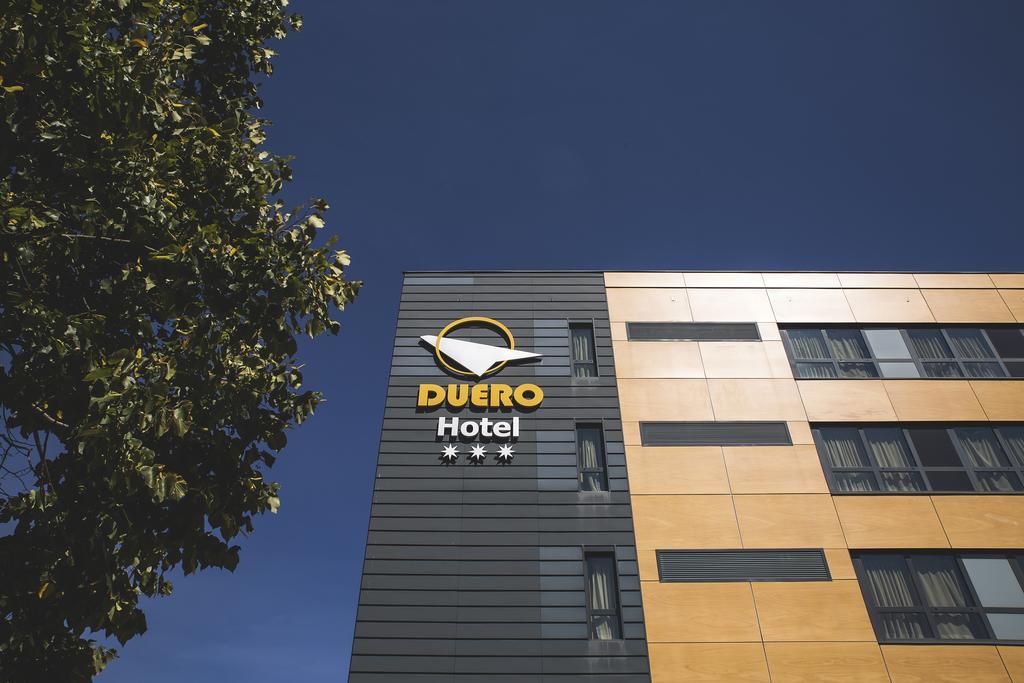 Hotel Duero لاغونا دي دويرو المظهر الخارجي الصورة