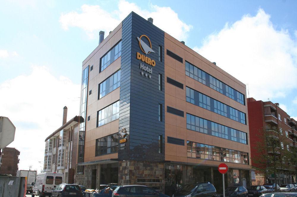 Hotel Duero لاغونا دي دويرو المظهر الخارجي الصورة