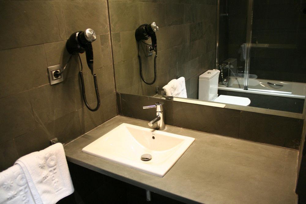 Hotel Duero لاغونا دي دويرو المظهر الخارجي الصورة